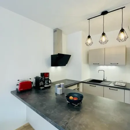 Charming New Flat With Balcony *