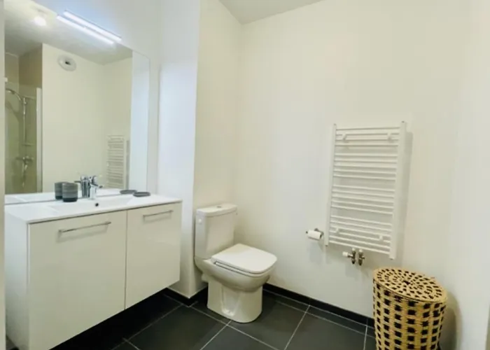 Charming New Flat With Balcony * La Rochelle (Charente-Maritime)