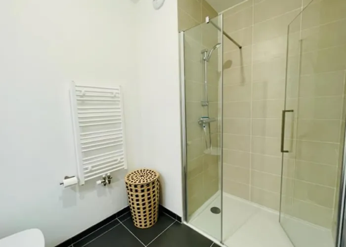 Appartement Charming New Flat With Balcony