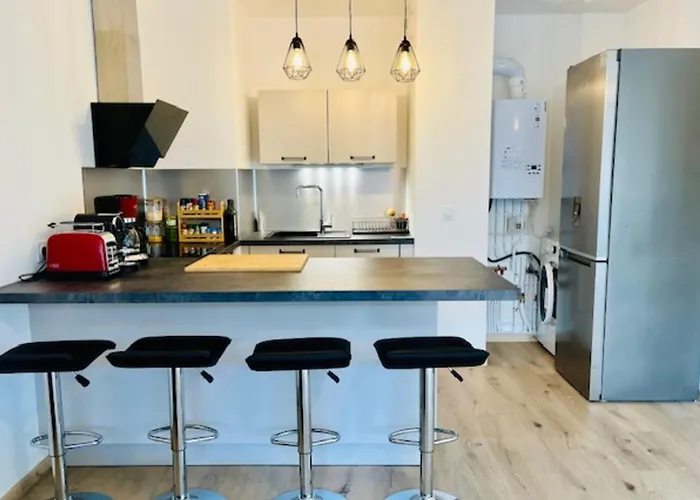 Charming New Flat With Balcony * La Rochelle (Charente-Maritime)